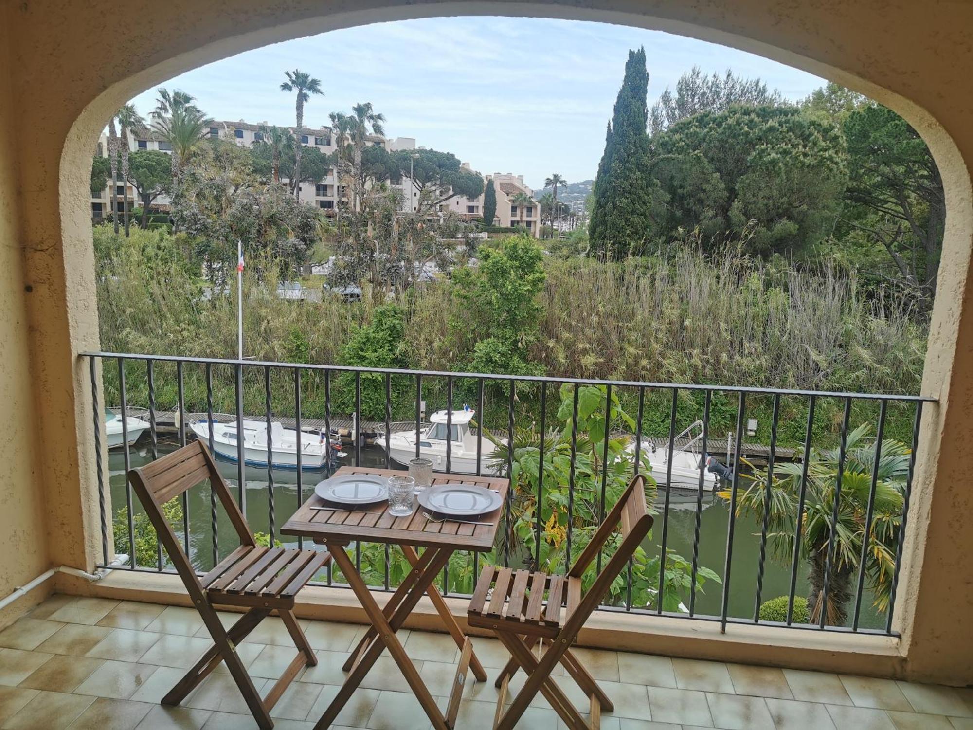 T2 Au Coeur Du Golfe De Saint Tropez Apartment Cogolin Luaran gambar